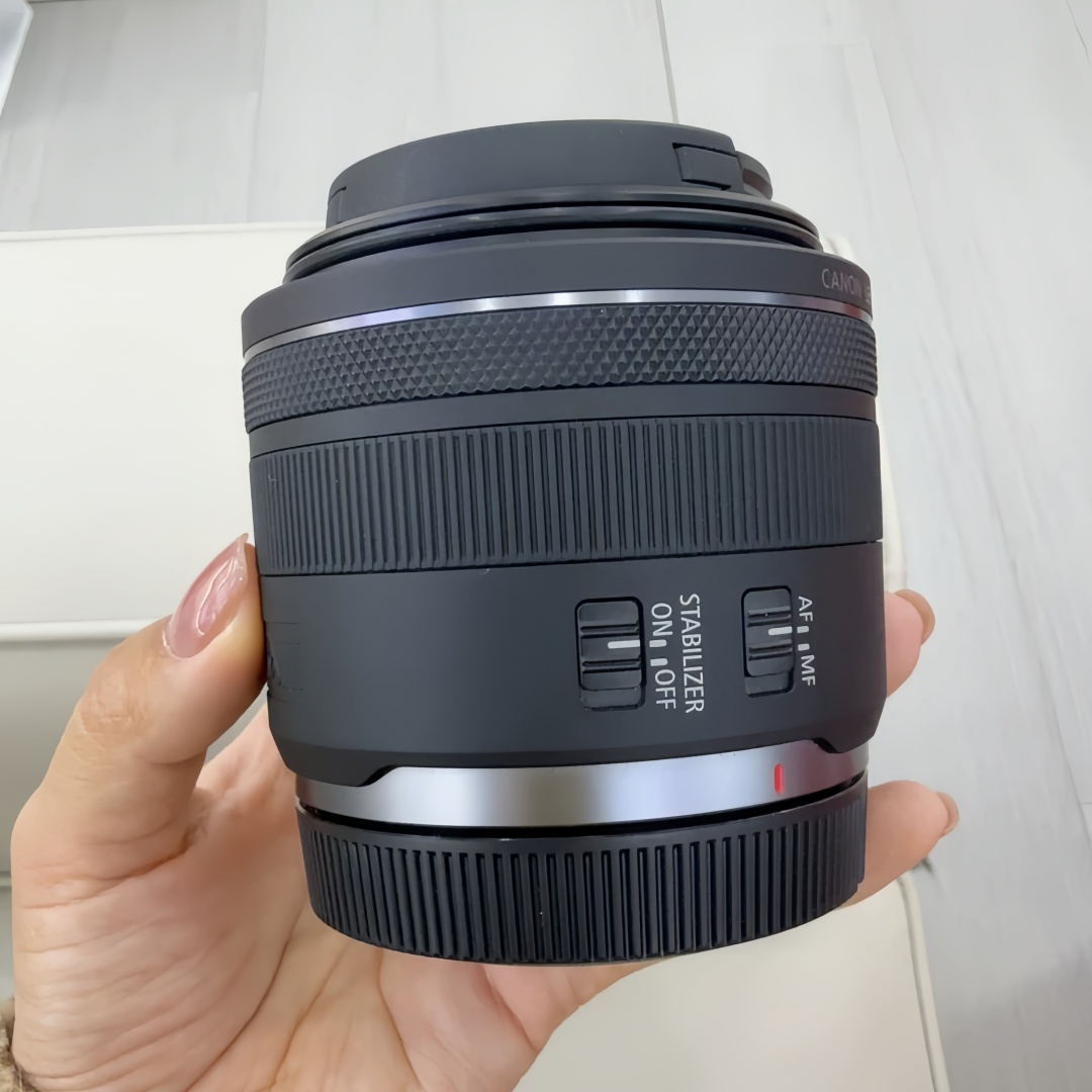 New Original Full Frame Large  - đánh giá và giá Canon Camera Eos R50